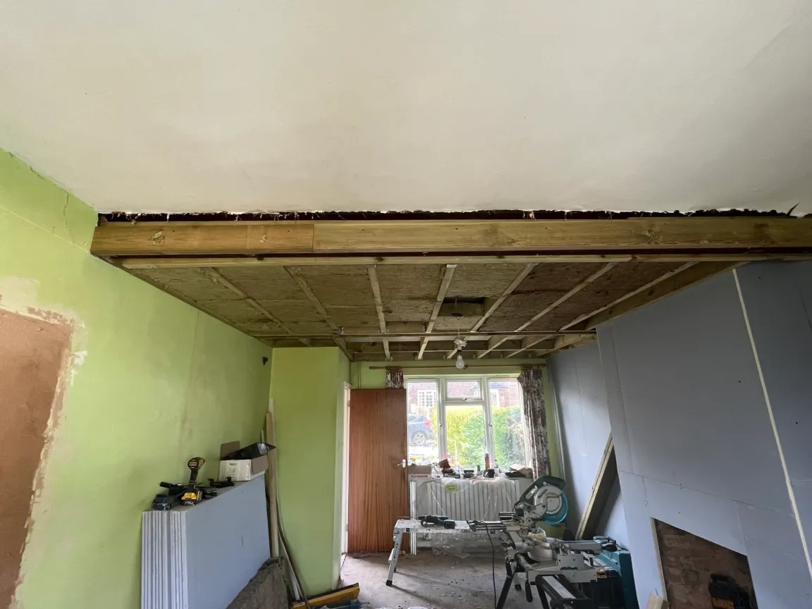 Ceiling and wall soundproofing installation