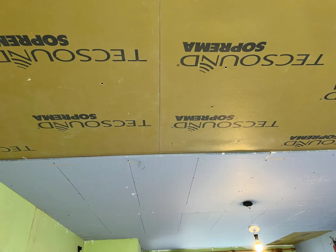 Tecsound, soundproofing installation in ceiling